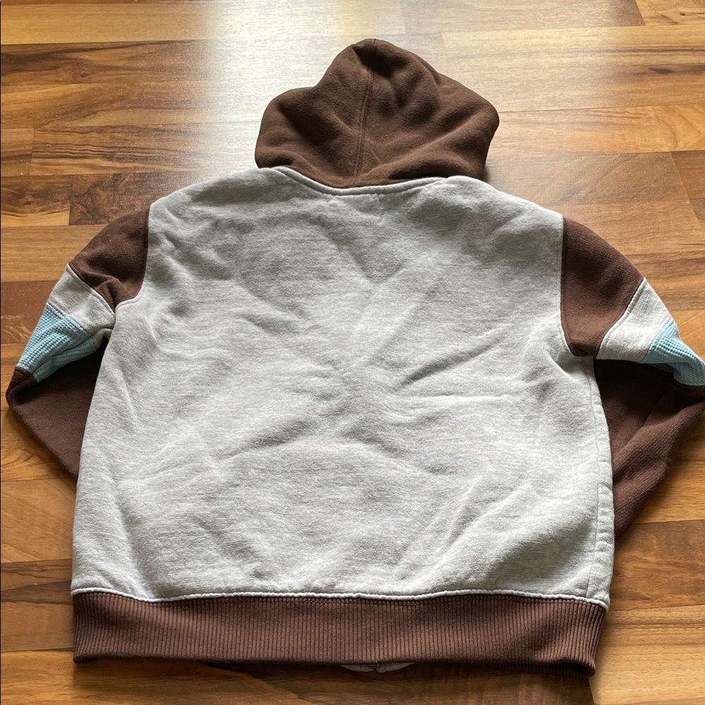 Nike Kids Brown and Gray Jogger Set with Blue Accents - Picture 6 of 8